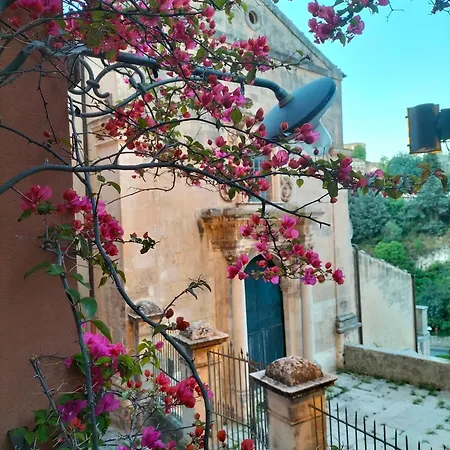 San Filippo Neri - Gasthuis 4*