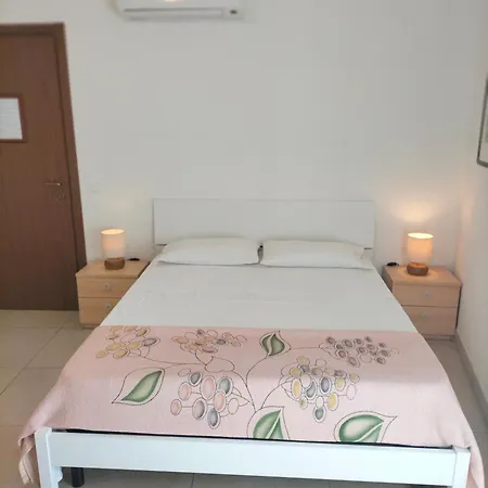 San Filippo Neri - Gasthuis 4*