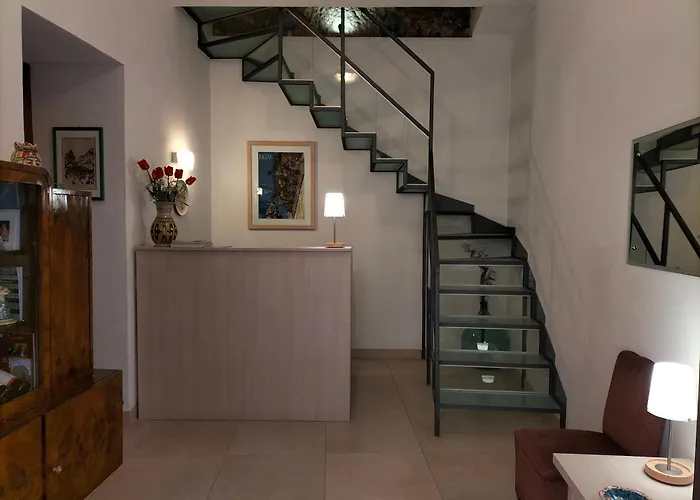 San Filippo Neri - 3* Рагуза